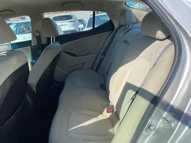 Used 2011 Kia Optima LX FWD image 17
