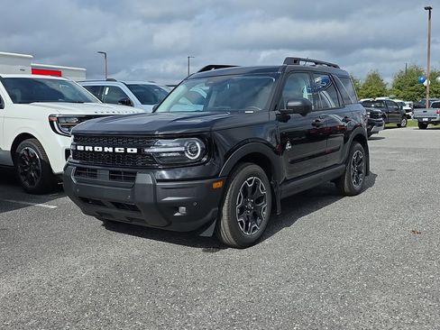New 2025 Ford Bronco Sport Outer Banks w/ Outer Banks Tech Package+ image 9