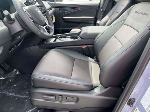 New 2026 Honda Ridgeline Black Edition image 11