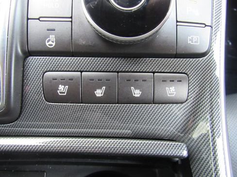 Used 2022 Hyundai Santa Fe Limited image 13