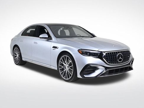 Used 2025 Mercedes-Benz E 53 AMG e 4MATIC Sedan image 7