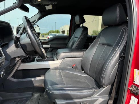 Used 2022 Ford F350 Lariat w/ Chrome Package image 9