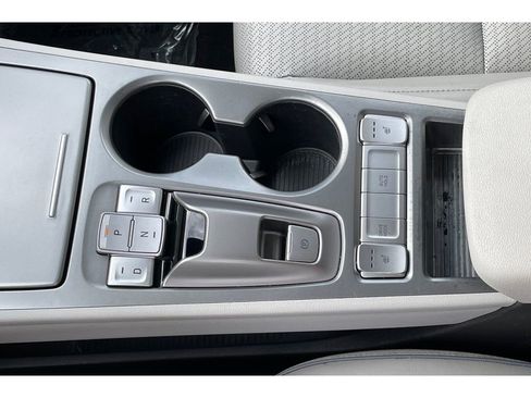 Used 2020 Hyundai Kona Limited image 30