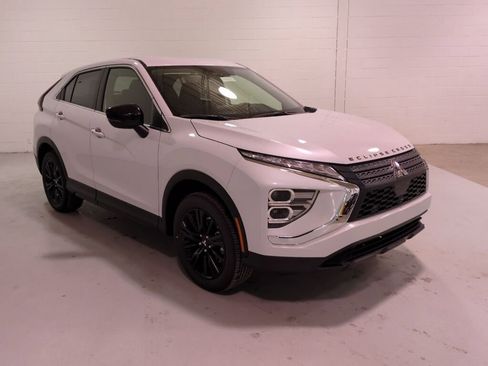 New 2025 Mitsubishi Eclipse Cross LE image 1