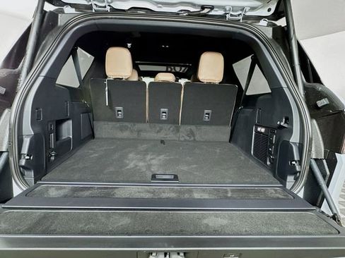 New 2025 Lincoln Navigator L Black Label image 29