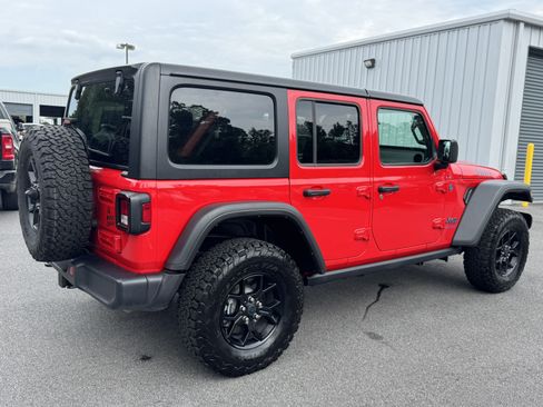 Used 2025 Jeep Wrangler Unlimited Sport S 4xe AWD/4WD image 5