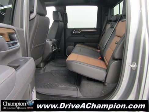 Certified 2025 Chevrolet Silverado 2500 High Country w/ High Country Premium Package image 30