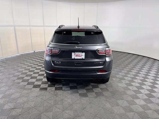 Used 2018 Jeep Compass Limited w/ Navigation Group AWD/4WD image 6