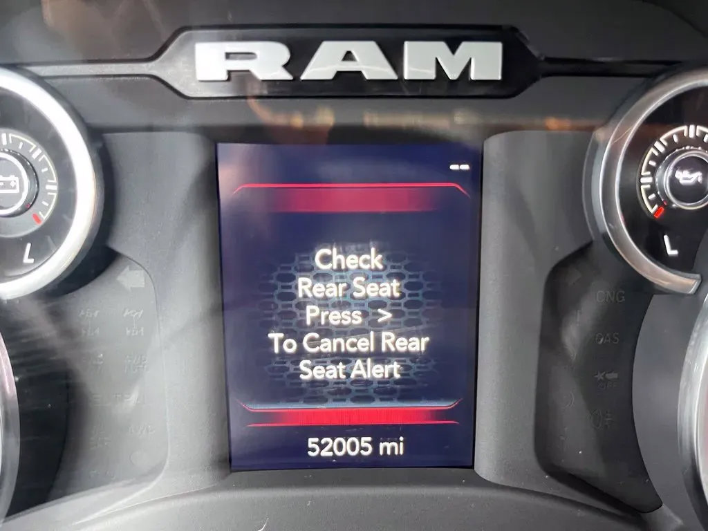Used 2024 RAM 1500 Big Horn AWD/4WD image 24
