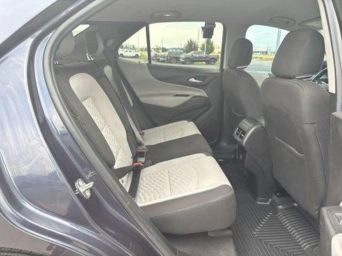 Used 2018 Chevrolet Equinox LT AWD/4WD image 22