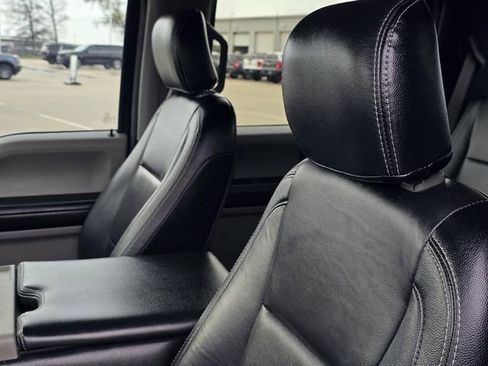 Used 2018 Ford F150 XLT w/ Equipment Group 302A Luxury image 24