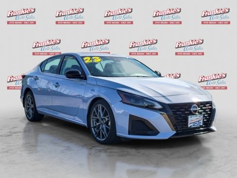 Used 2023 Nissan Altima 2.0 SR FWD image 7