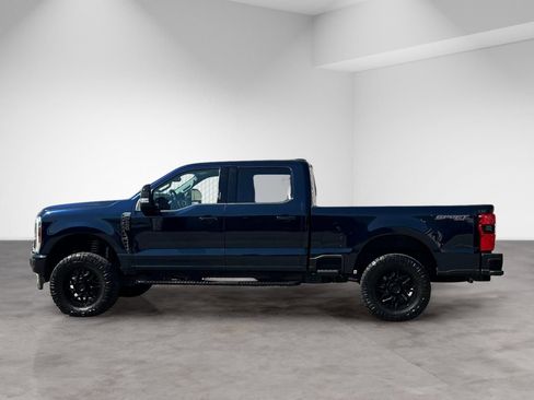 Used 2024 Ford F250 Lariat w/ Sport Appearance Package AWD/4WD image 3