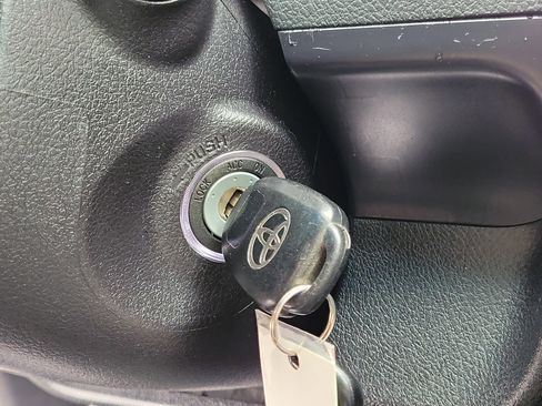 Used 2015 Toyota Camry XSE w/ Moonroof Package image 28