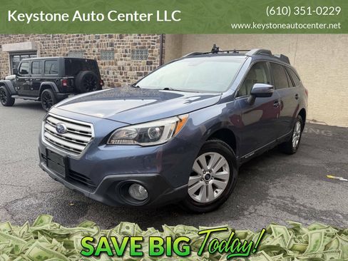 Used 2017 Subaru Outback 2.5i Premium AWD/4WD image 1