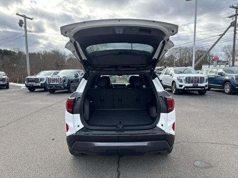 New 2026 GMC Terrain AT4 w/ Technology Package II image 11