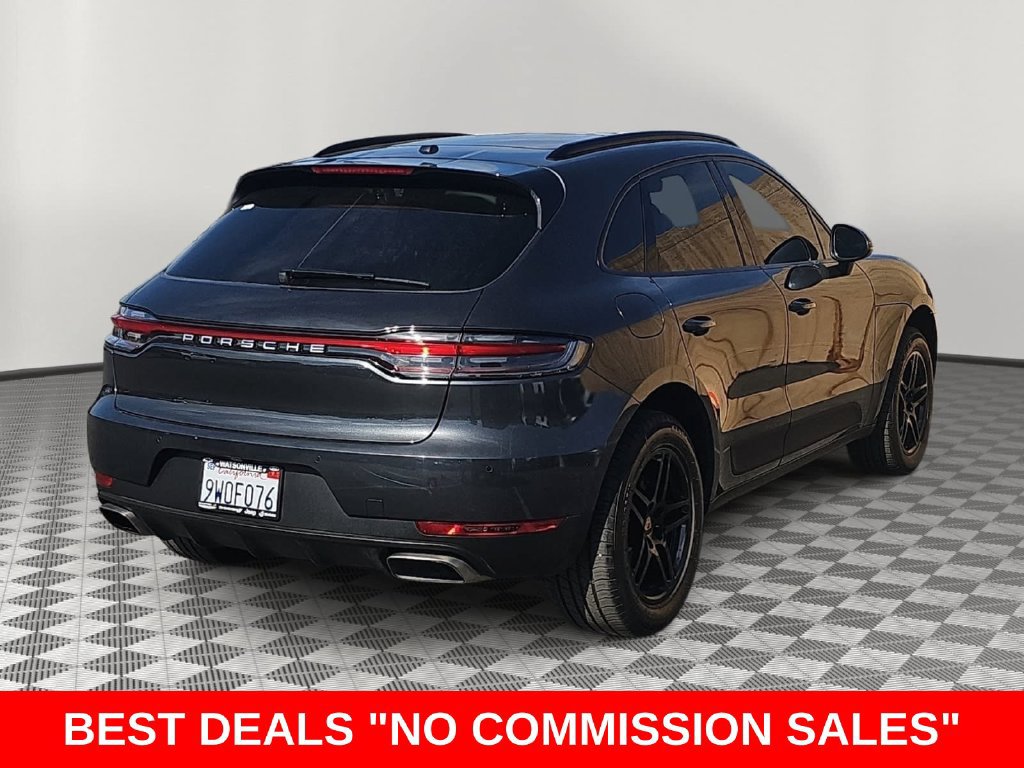 Used 2021 Porsche Macan w/ Premium Package AWD/4WD image 3