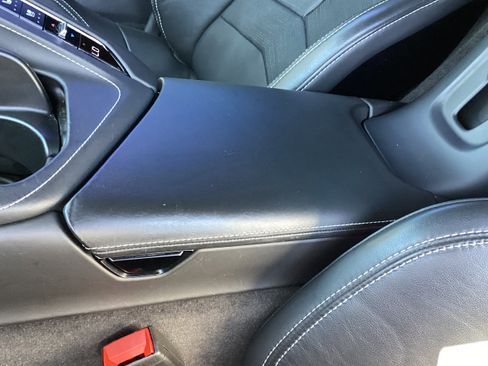 Used 2023 Chevrolet Corvette Stingray Premium Conv w/ 3LT image 33