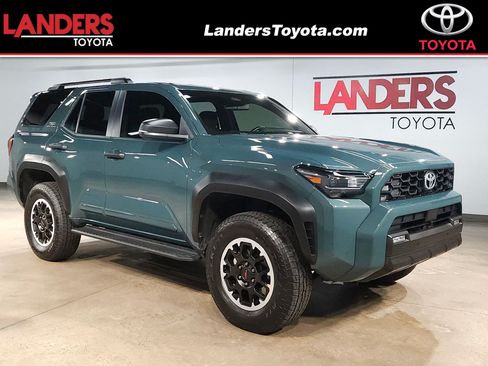 Certified 2025 Toyota 4Runner TRD Off-Road AWD/4WD image 1