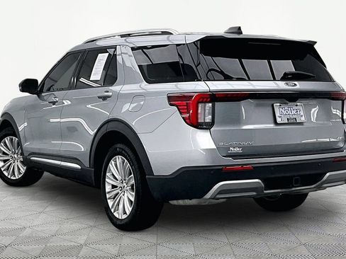 Certified 2025 Ford Explorer Platinum w/ LUX Leather Package AWD/4WD image 13