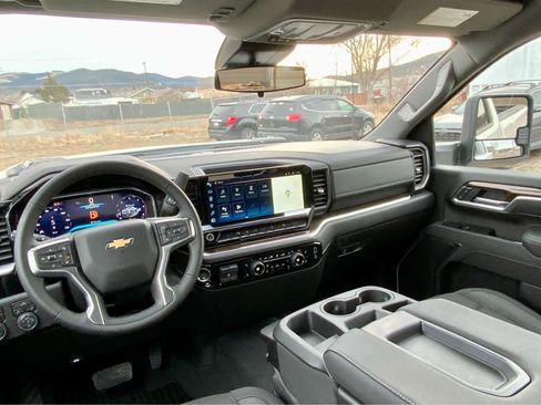 New 2026 Chevrolet Silverado 3500 LT image 40