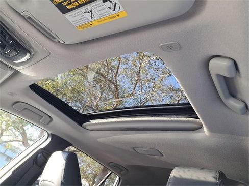 Used 2026 Toyota Corolla Cross XLE image 20