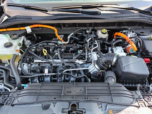 Used 2025 Ford Escape ST-Line w/ Equipment Group 301A image 29