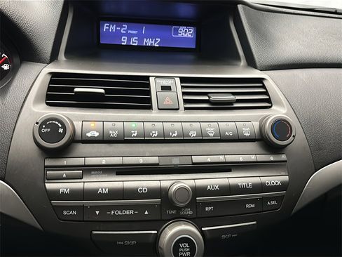 Used 2011 Honda Accord LX image 22