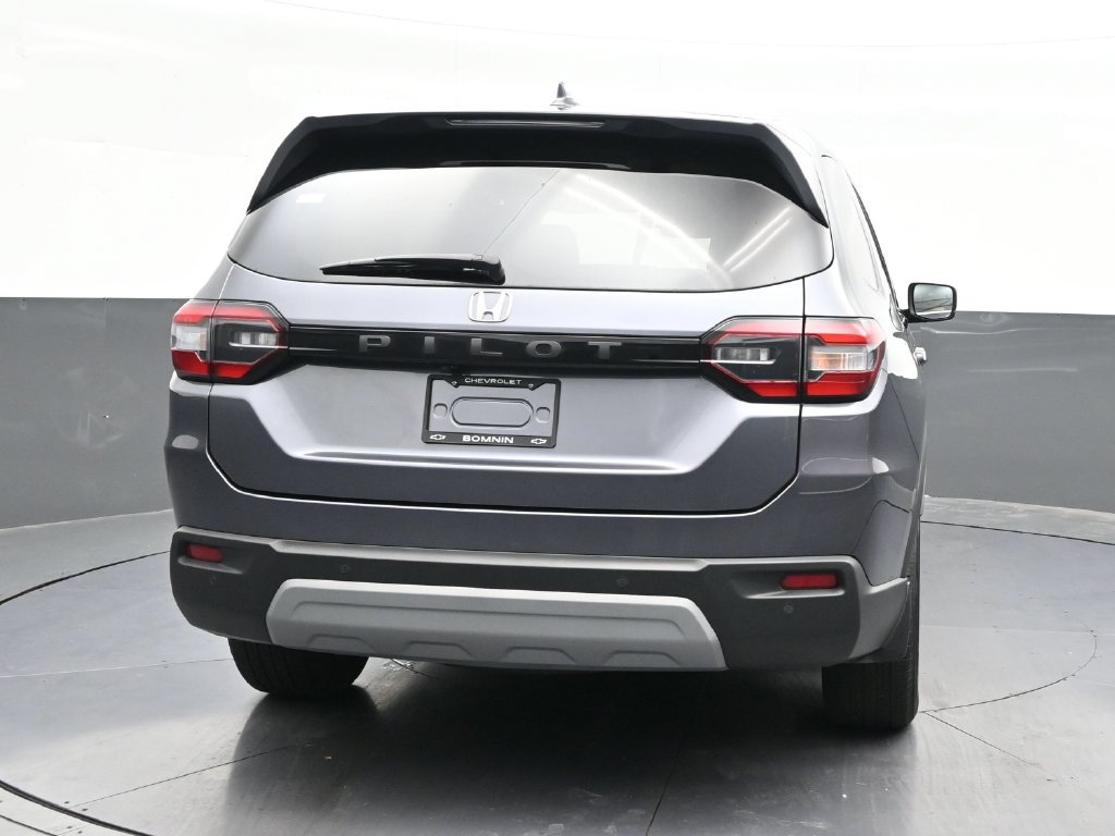 Used 2024 Honda Pilot EX-L image 4