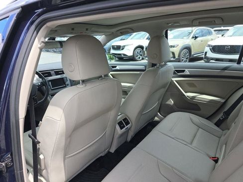 Used 2015 Volkswagen Golf TDI SE FWD image 16