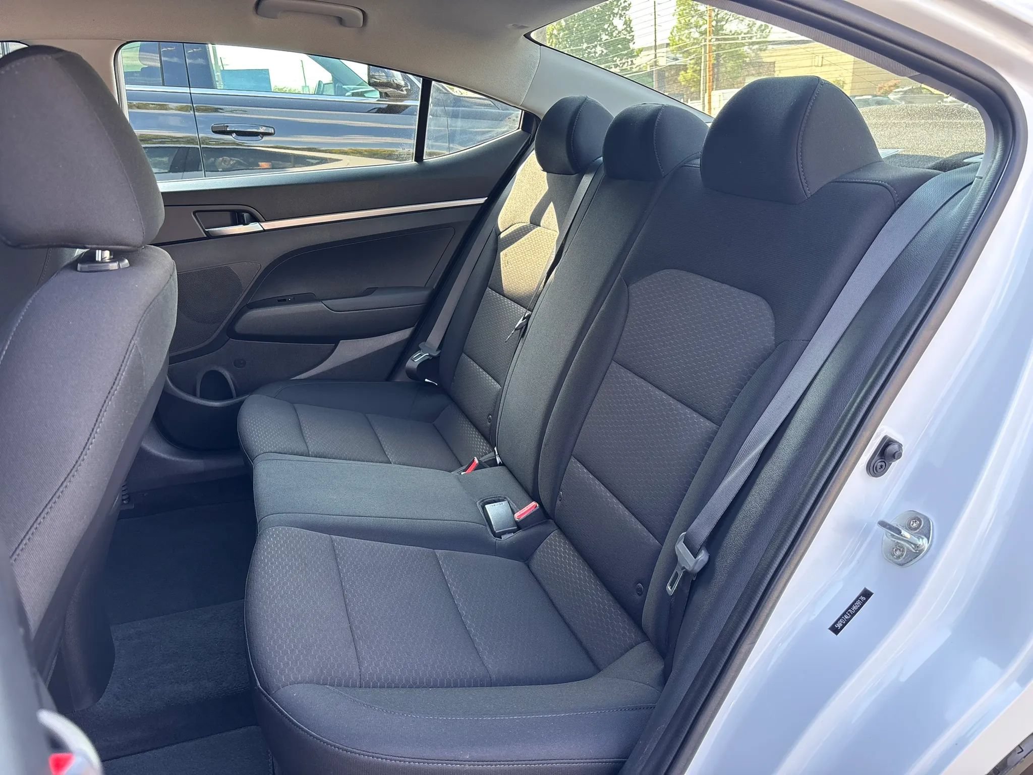 Used 2020 Hyundai Elantra SE w/ Cargo Package (C1) FWD image 43