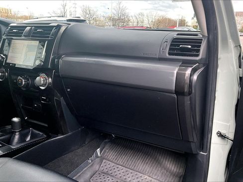 Used 2023 Toyota 4Runner TRD Off-Road Premium image 15