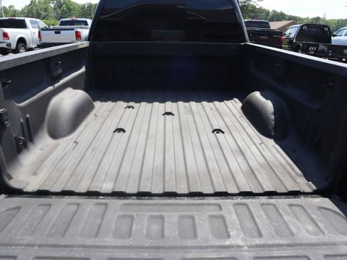 Used 2018 GMC Sierra 2500 Denali w/ Duramax Plus Package AWD/4WD image 9