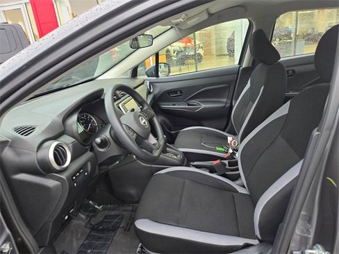Used 2025 Nissan Versa S w/ Trunk Package image 19