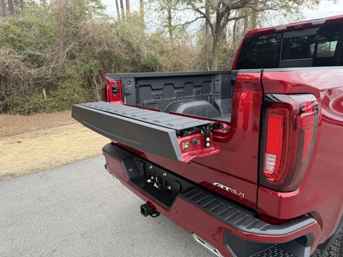 New 2026 GMC Sierra 1500 AT4 w/ Technology Package image 10