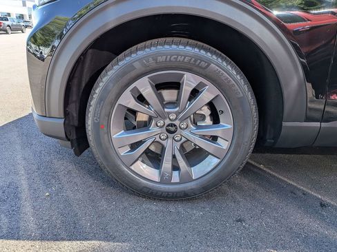 New 2026 Ford Explorer Active w/ Active Comfort Package AWD/4WD image 25