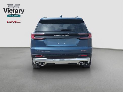 New 2026 GMC Acadia Denali w/ Super Cruise Package AWD/4WD image 16