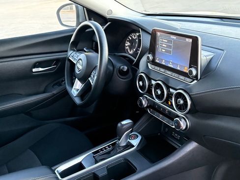 Certified 2025 Nissan Sentra SV image 36
