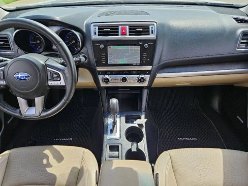 Used 2017 Subaru Outback 2.5i Limited AWD/4WD image 16