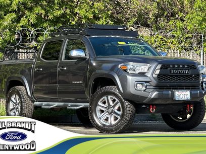Used 2016 Toyota Tacoma Limited w/ Towing Package
