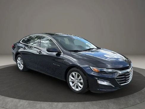 Used 2023 Chevrolet Malibu LT FWD image 17