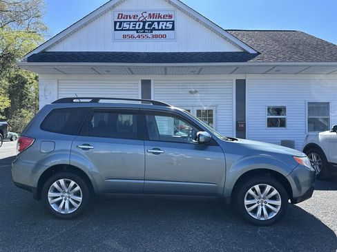 Used 2011 Subaru Forester 2.5X Premium image 9