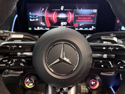 New 2026 Mercedes-Benz GLB 35 AMG 4MATIC image 22