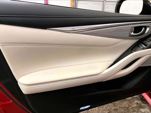 Used 2018 INFINITI Q60 Red Sport 400 w/ Pro Active Package image 22