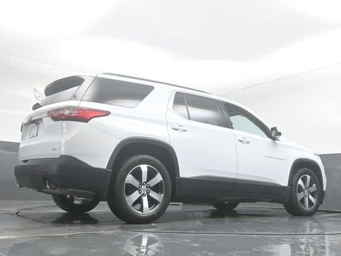 Used 2019 Chevrolet Traverse LT w/ LT Premium Package image 35