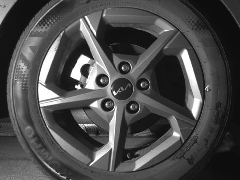 Used 2025 Kia K4 FWD image 15