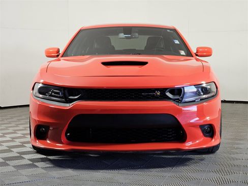 Used 2022 Dodge Charger Scat Pack w/ Plus Group image 2