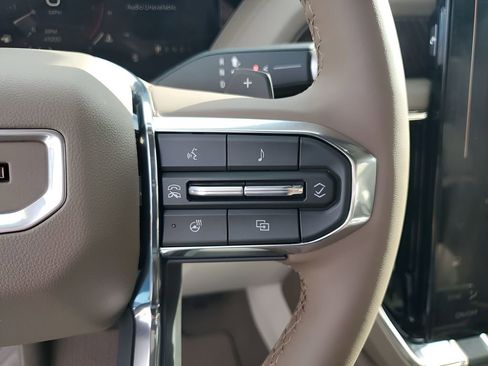 New 2026 GMC Yukon Denali w/ Sun & Power Step Package image 35