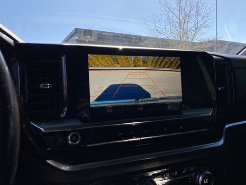 Used 2023 GMC Sierra 1500 Elevation image 22