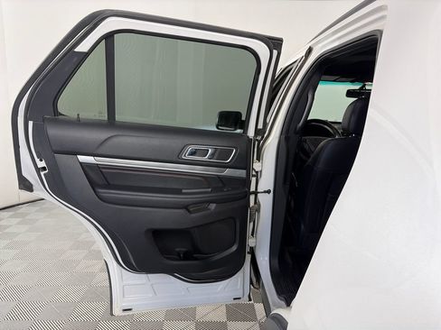 Used 2016 Ford Explorer Sport w/ Equipment Group 401A AWD/4WD image 12
